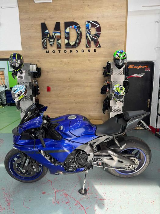 Yamaha YZF R1 2021