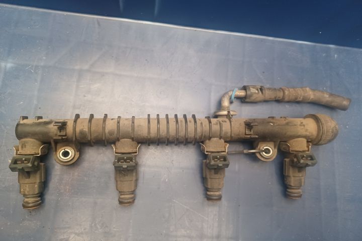 Rampa injectoare 0280151076 Opel Corsa C [2000 - 2003] Hatchback 3-us