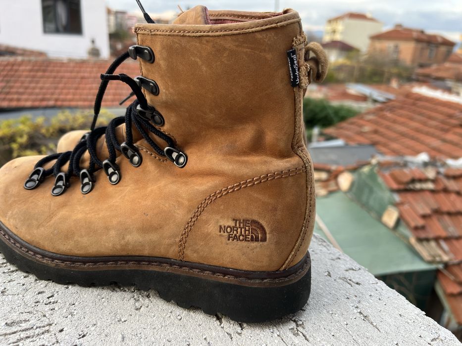 The North Face 42 Primaloft