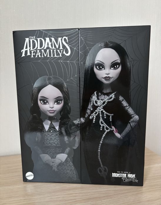 Monster high Skullector Addams family Монстер Хай Аддамс