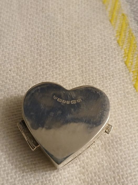 Cutiuta argint masiv 925