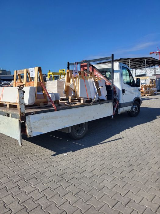 Transport marfa cu macara/debarasări