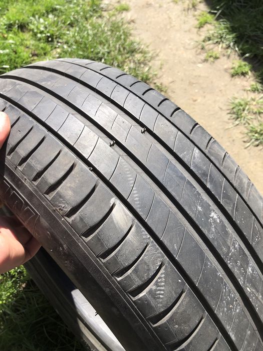 Vand 2 cauciucuri michelin r17
