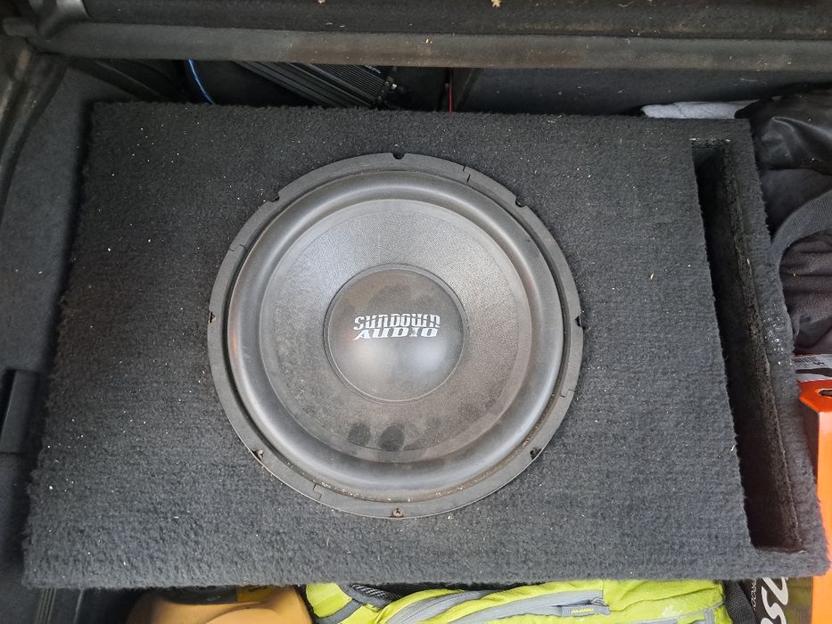 Бас каса 12ка със усилвател тъндър