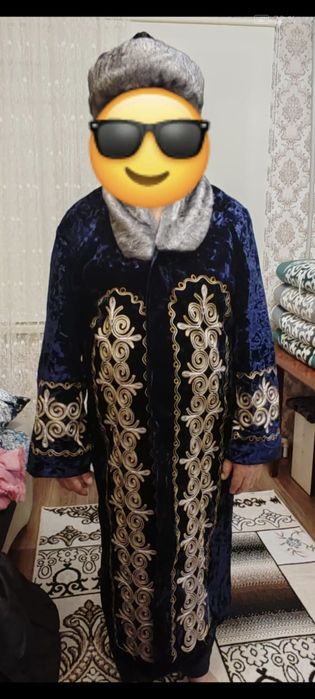 Продам новые шапаны. Казахская национальная одежда