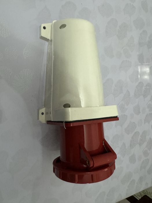 Розетка силовая