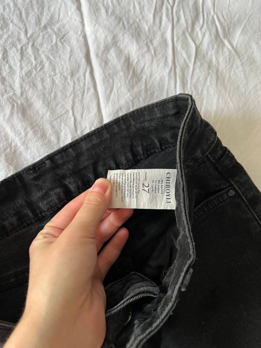 Продам женские черные джинсы
