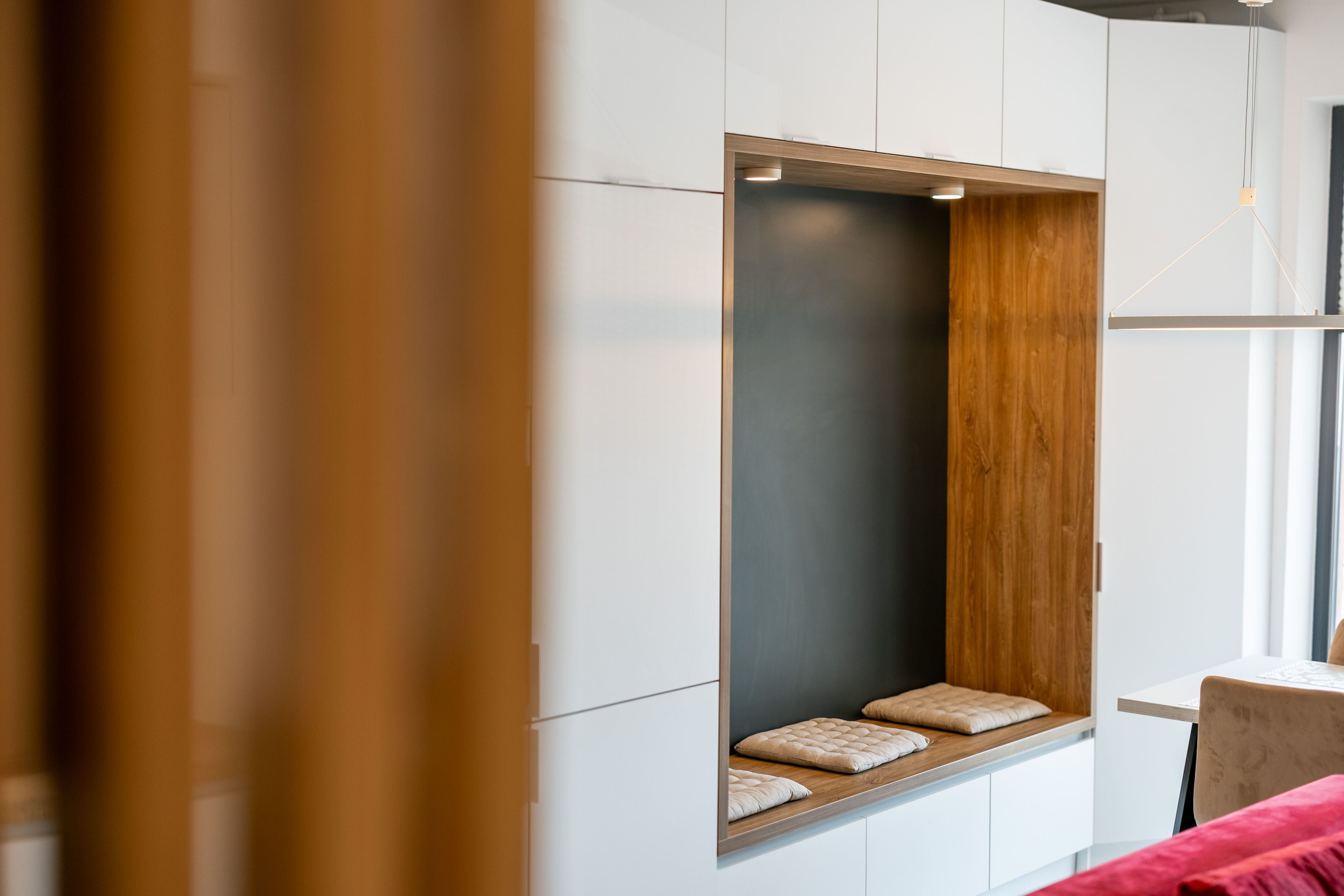 apartament ultra central de închiriat