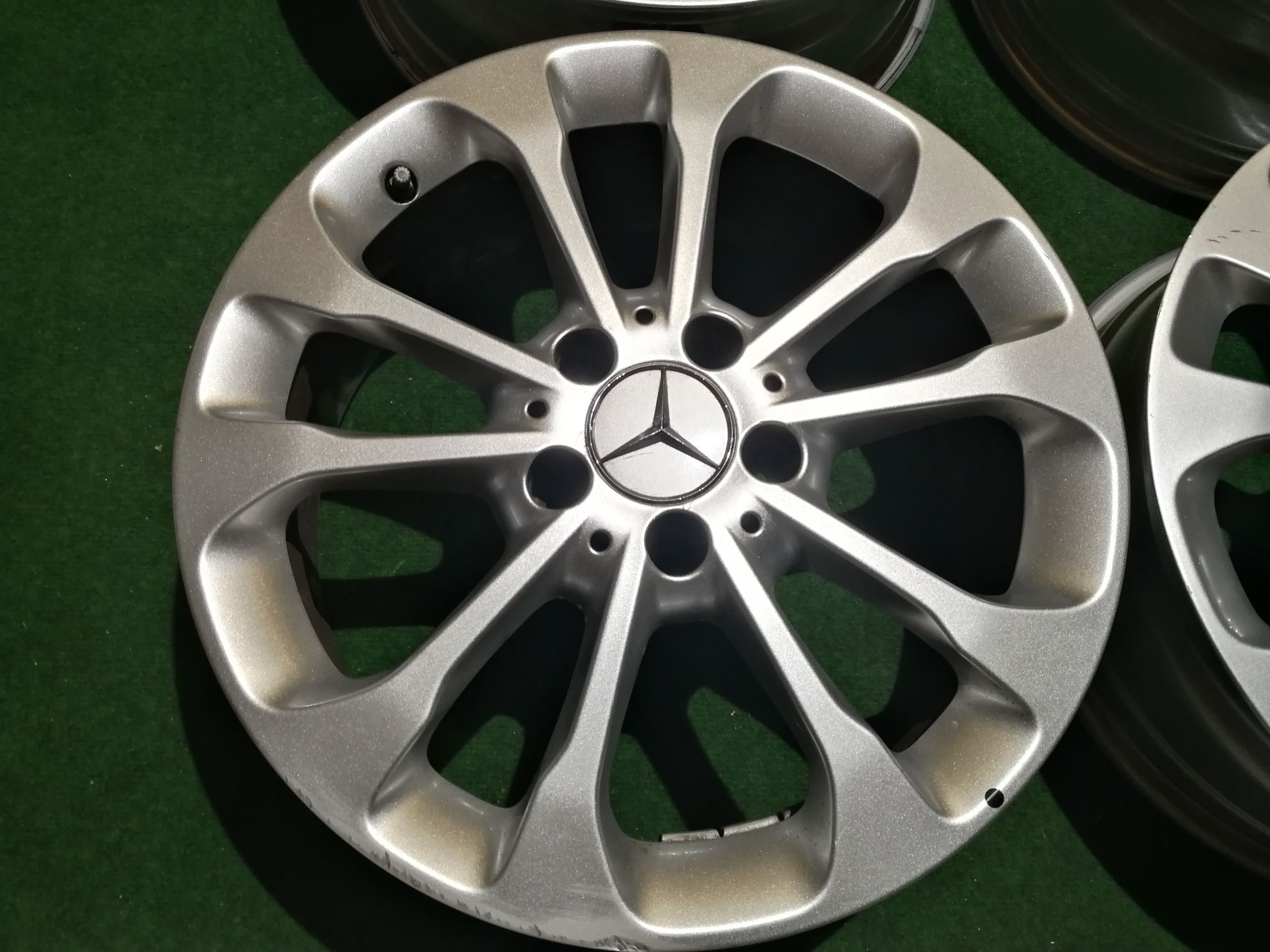 17" Mercedes A, B, C, E, CLA, GLA, GLK, Vito, Viano Оригинални джанти