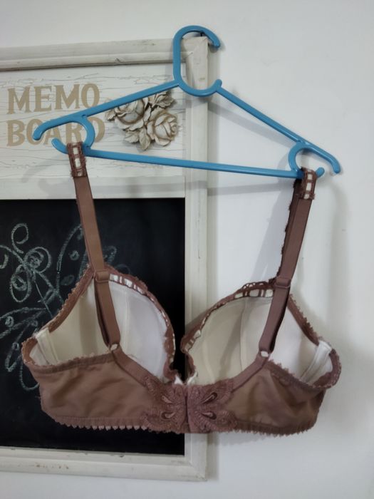 Sutien model superb din dantela mărimea S