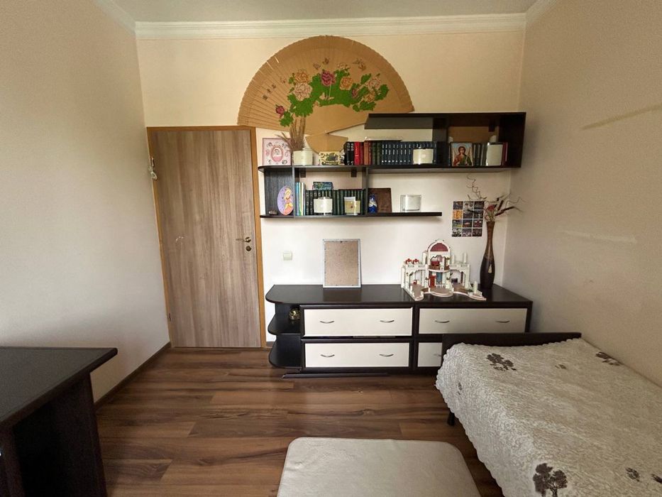 Продается 4х комнатная-100м2!Куйлюк массив -6