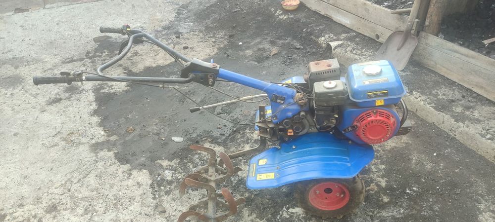 Продам мотоблок.