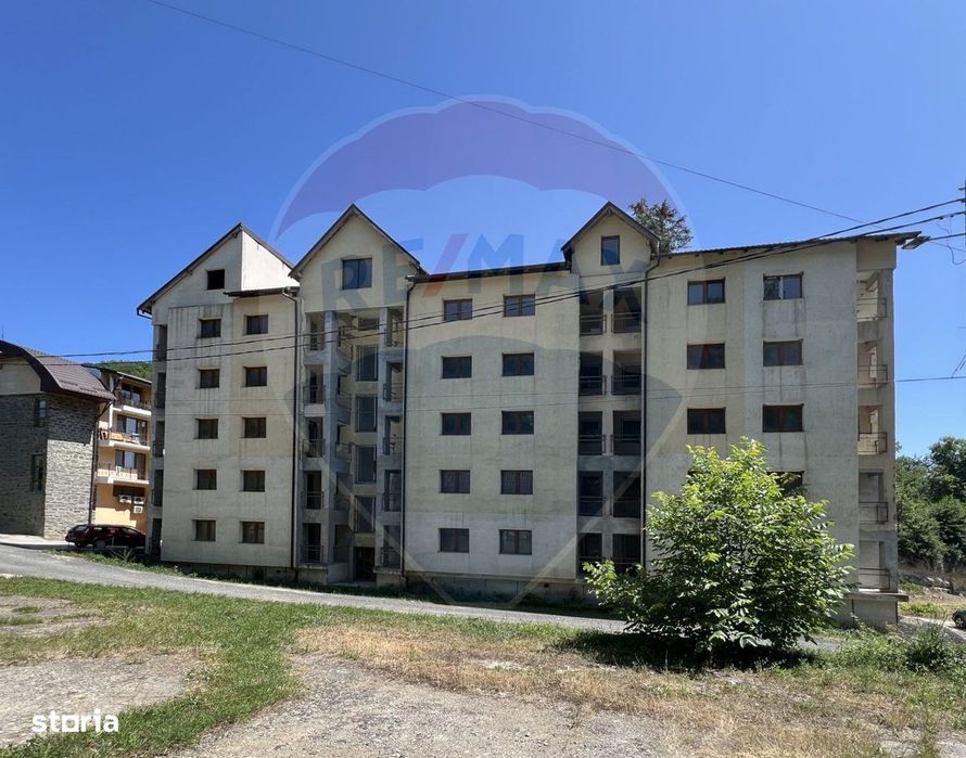 Hotel-bază de tratament, edificat în zonă cu ape sulfuroase