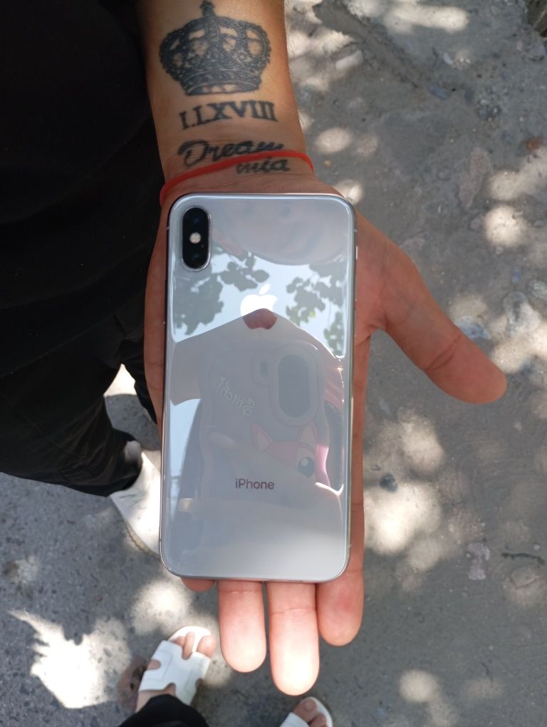 Iphone x LLA Срочно