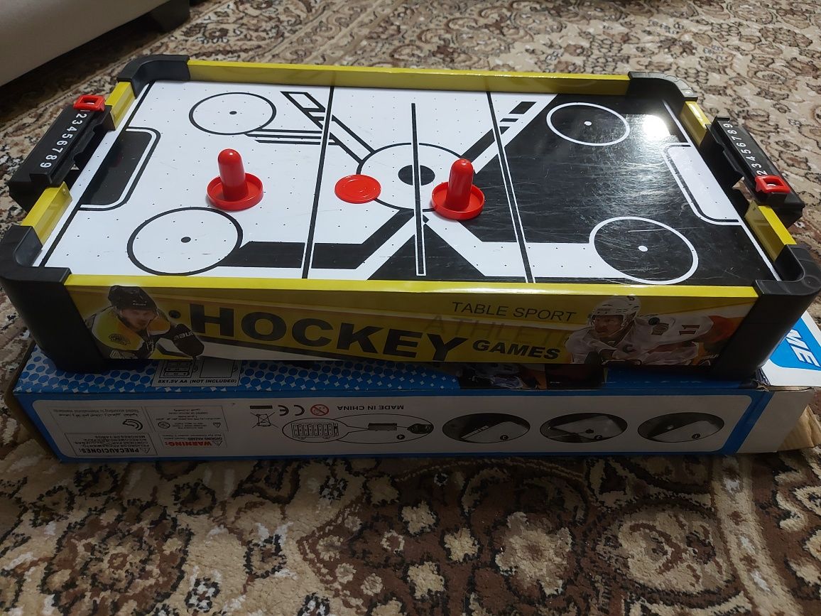 Игра  в хоккей 200 000