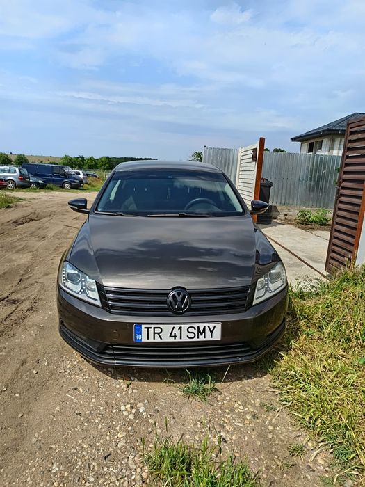Volkswagen passat an 2012 B7