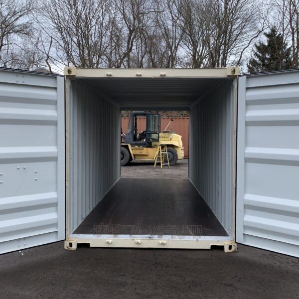 Închiriere Container Maritim pentru Depozitare în Făgăraș