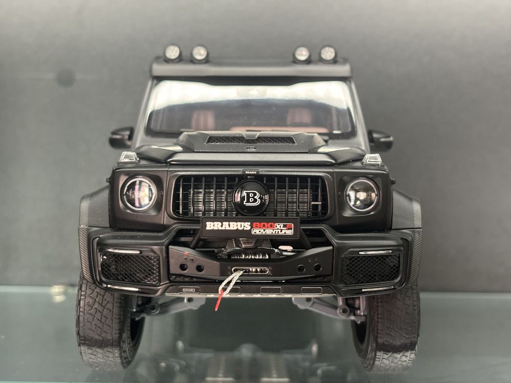 Macheta 1:18 Mercedes Brabus G800 adventure - Almost Real