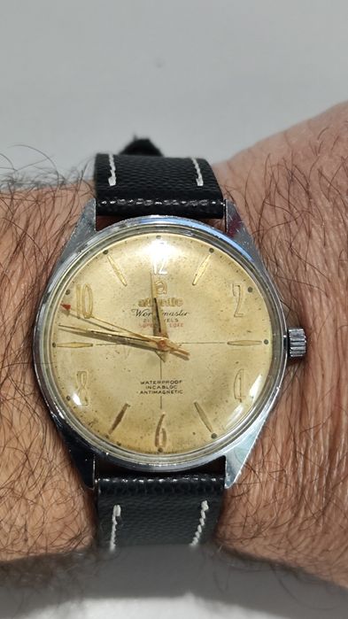 Atlantic worldmaster super de luxe, mecanism Eta 1113.