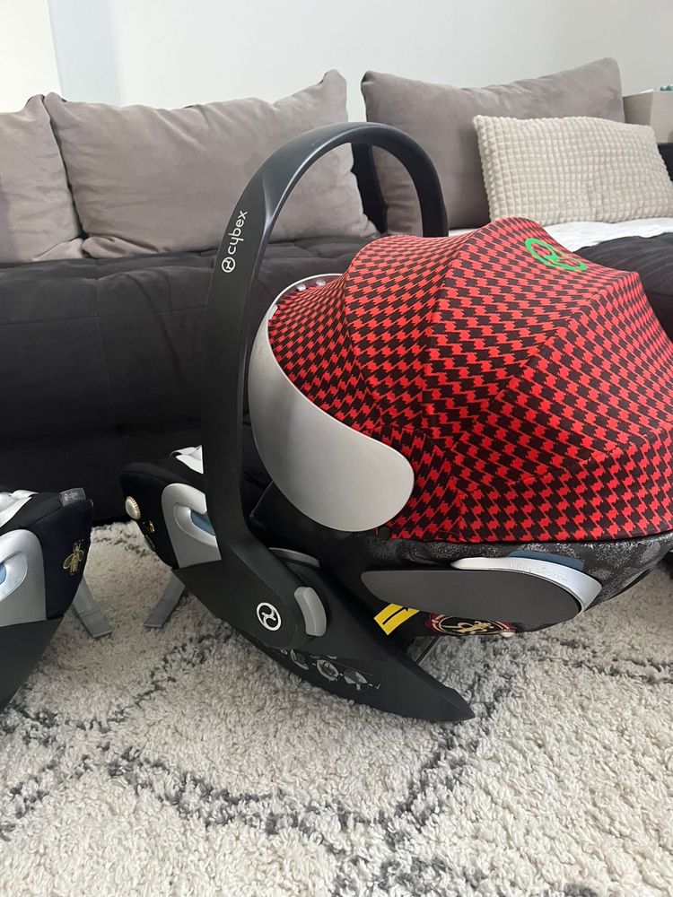 Детски столчета за кола Cybex Cloud