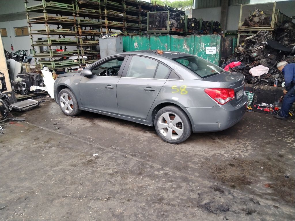 Шевролет Круз/Chevrolet Cruize 2.0 CDTI