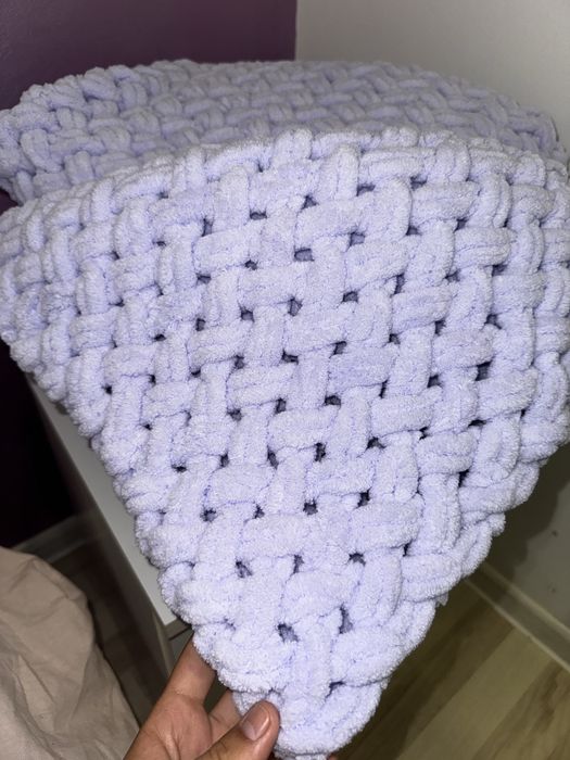 Ръчно плетено одеало