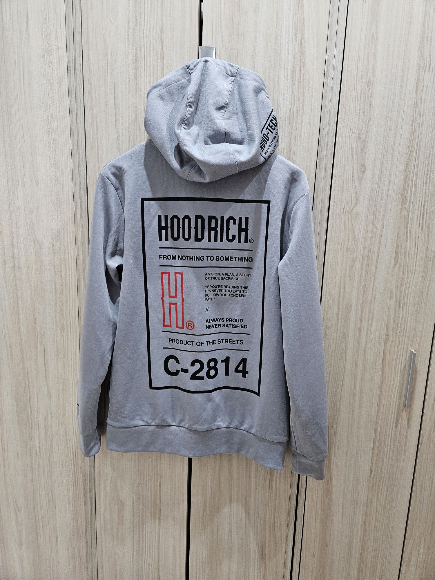 Hoodrich - M размер худи гирнище яке