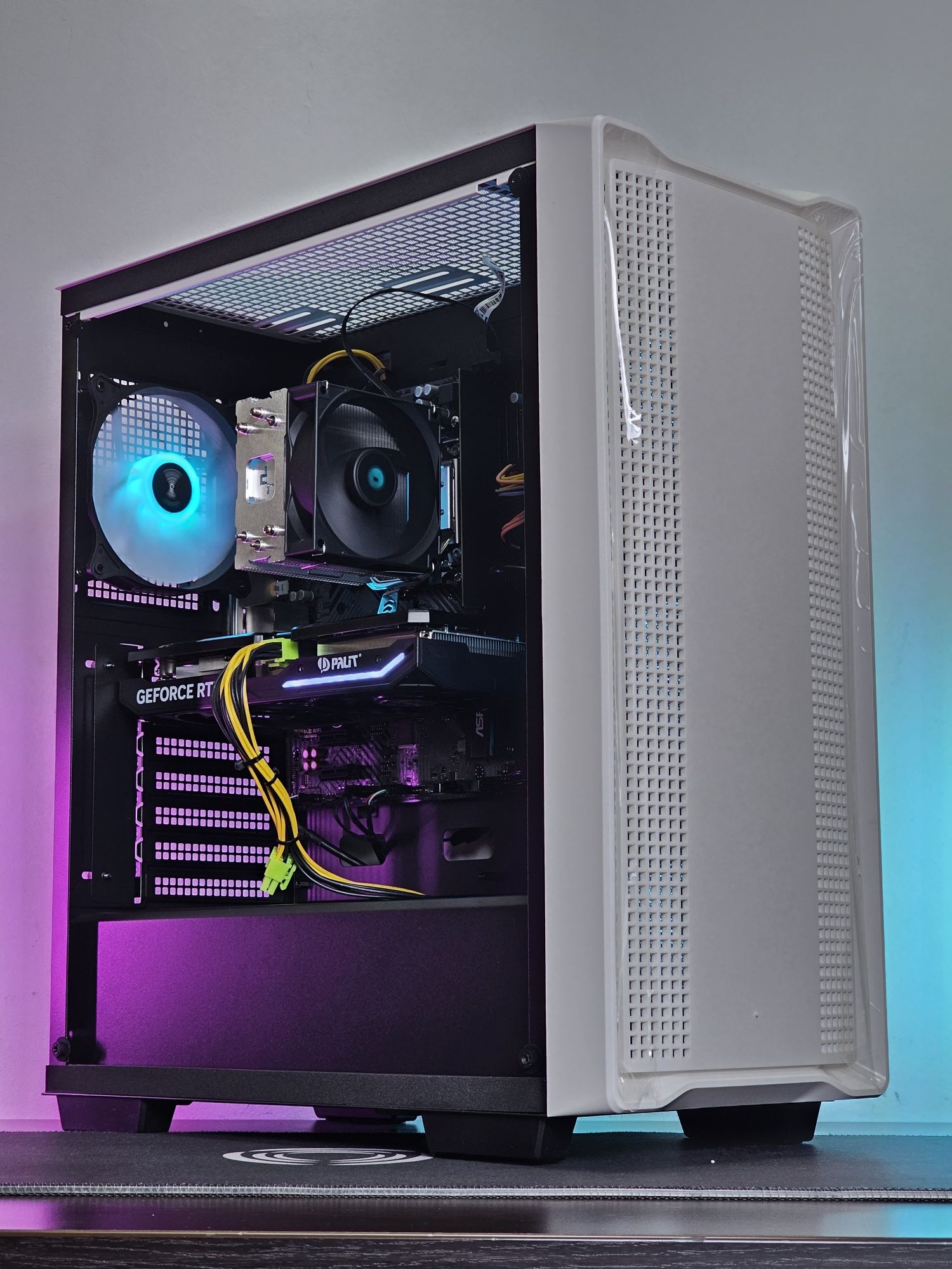 RTX 4060/Ryzen 5-7500F/RAM 16GB/SSD 512GB/Чисто Нов+Гаранция!