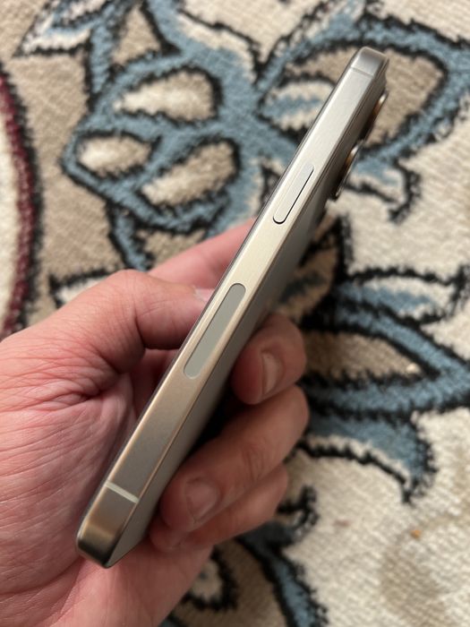 iPhone 15 Pro 128GB Natural Titanium 770$