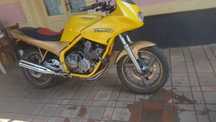 Yamaha DiversionXJ600 N