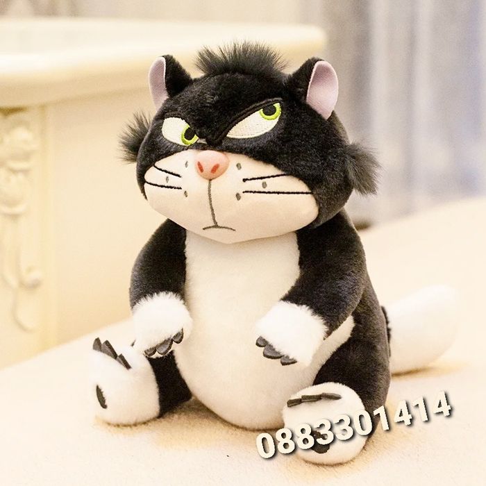 Котка Луцифер Плюшен котарак