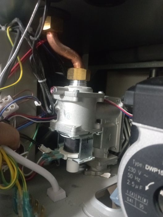 USTA BOLA SERVIS
Ремонт двух контуротопл