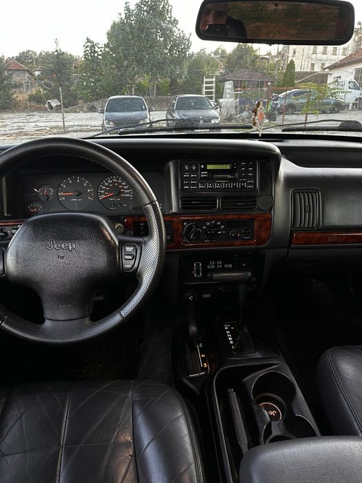 Jeep Grand Cherokee 5.2