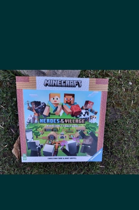 Joc de societate Minecraft: Heroes of the Village - Familie