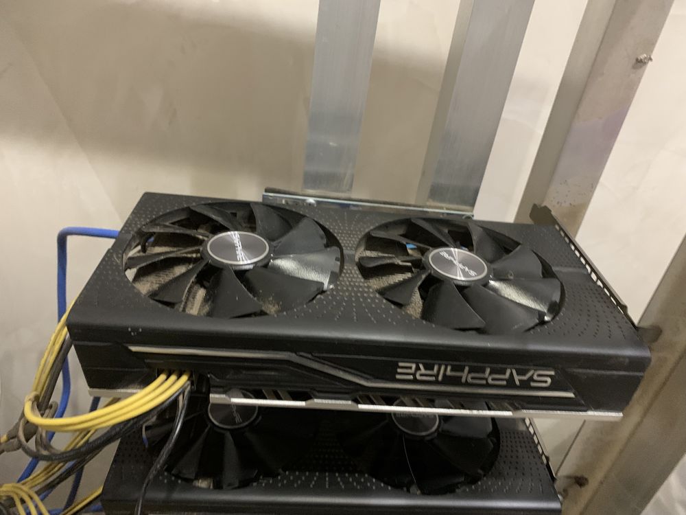 Mining rig 8x rx 580 8gb sapphire