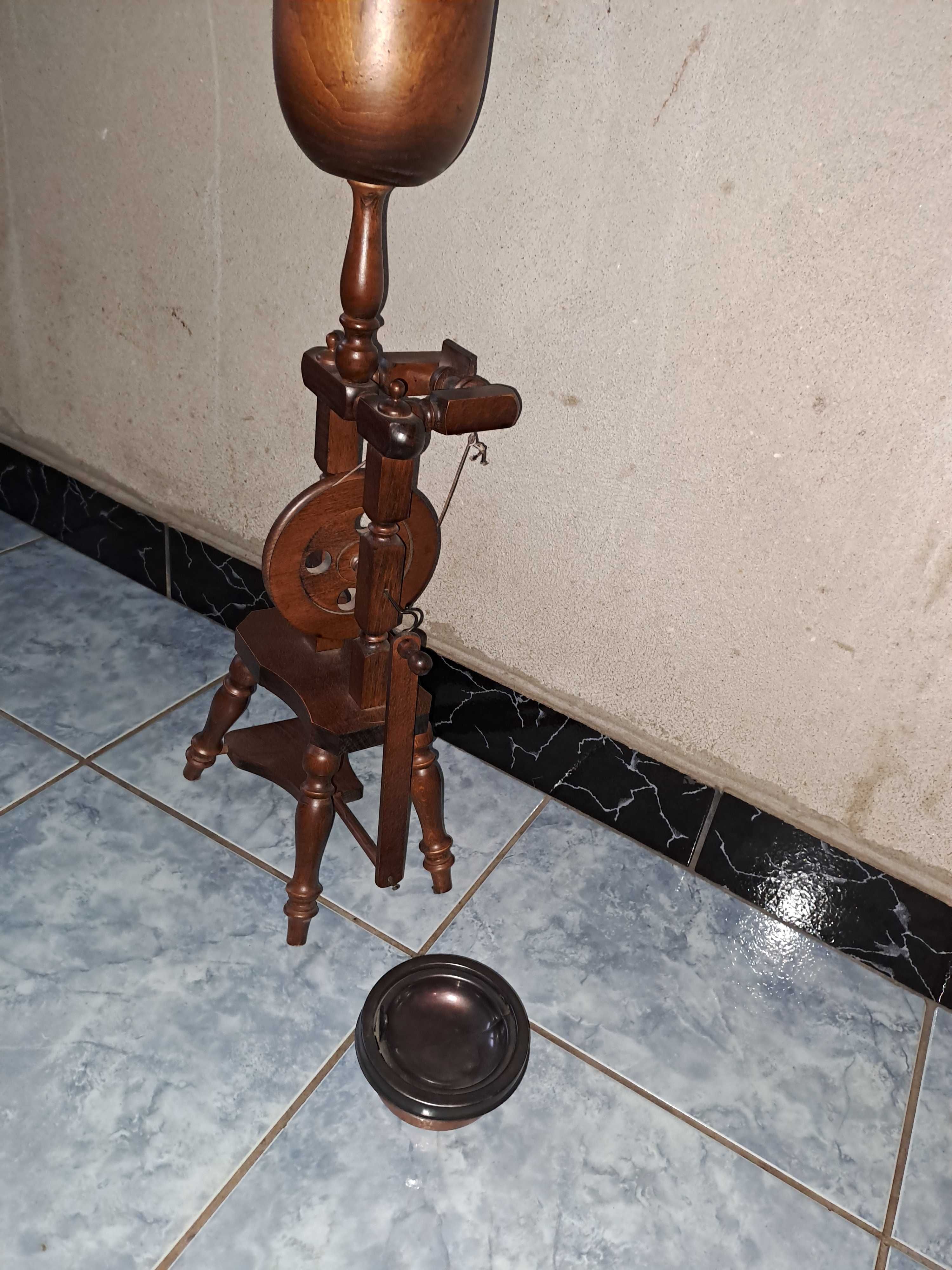 scrumiera fuior vartelnita