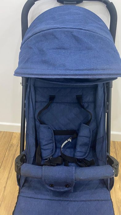 Продам коляску детскую прогулочную