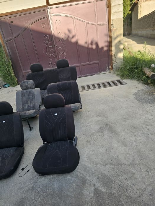 Sidena damasniki sotiladi