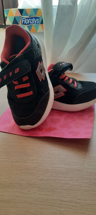 Adidasi lotto marimea 29