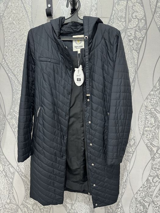 Продам куртку пальто осень размер s