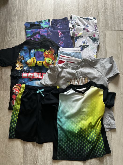 Продам вещи на мальчика 134-140 см