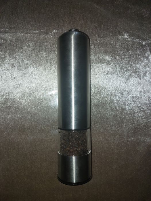 Мелница для перца.  Электрический