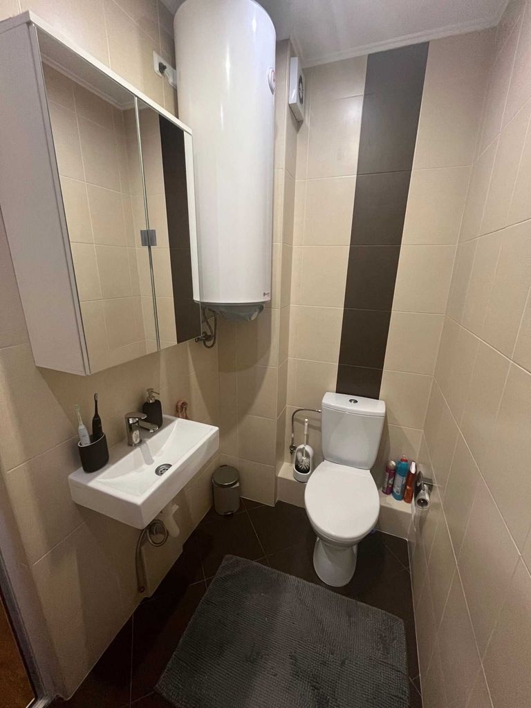 Дава се под наем Тристаен апартамент в София, Банишора - 115 кв.м за 700 € - Снимка #7