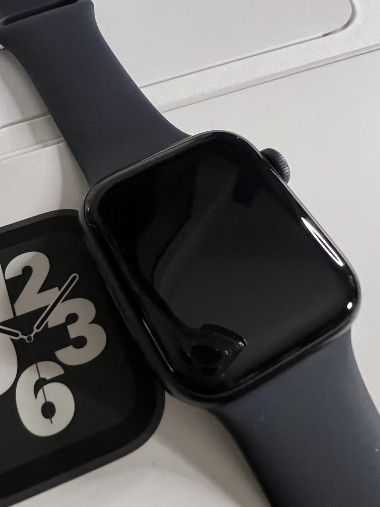 Apple watch SE 2023