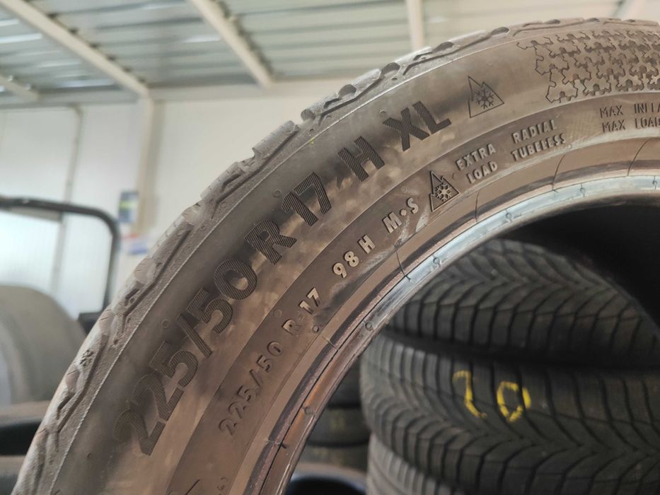 2бр. зимни гуми 225/50/17 Continental