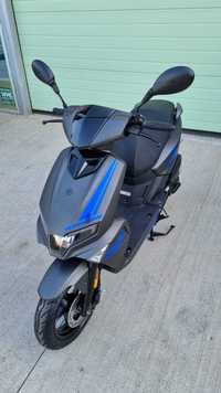 Scuter Keeway Hurricane 50 CC 4T (permis AM, B) + casca cadou