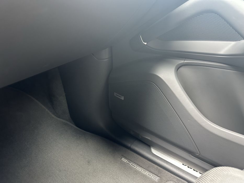 Porsche Cayenne ehybrid 2022, 40000 km, albastru exterior si piele gri