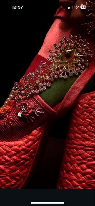 Дизайнерски бижута Schiaparelli .Моля разгледайте и другите предложени