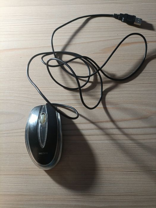 Мышка(проводная)