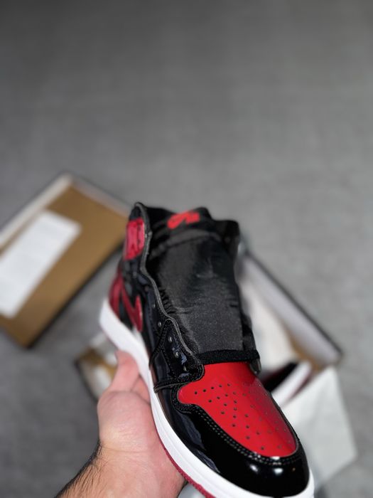 Air Jordan 1 Bred Patent